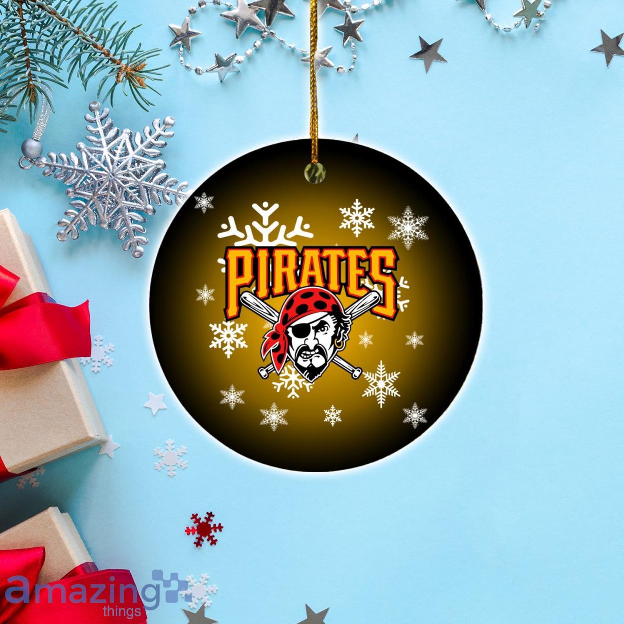 Pittsburgh Pirates Merry Christmas Circle Ornament image Pittsburgh Pirates Merry Christmas Circle Ornament Product Photo 1
