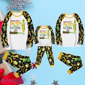 I Am 100 That Pittsburgh Steelers Fan Grinch Pajamas Set Product Photo 2