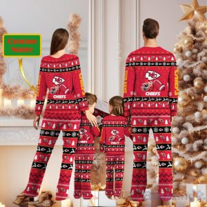 Kansas City Chiefs Personalized Christmas Pajamas For Fans Product Photo 2