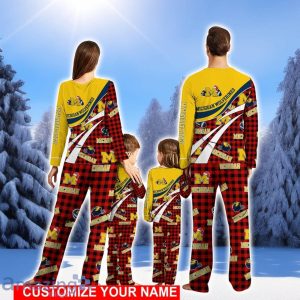 Michigan Wolverines Team Pajamas Personalize Name Buffalo Plaid Christmas Pajamas Set image Michigan Wolverines Team Pajamas Personalize Name Buffalo Plaid Christmas Pajamas Set Product Photo 2