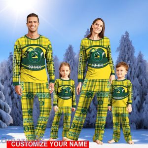 Oregon Ducks Pajamas Set Family Custom Name Christmas Gift Football Team Pajamas Set Product Photo 1