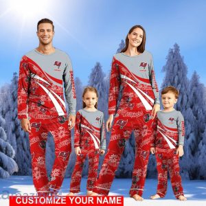 Tampa Bay Buccaneers Christmas Pajamas Set Cute Gift Personalized Name Christmas Gifts For Fans Product Photo 1