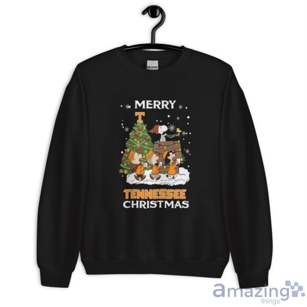 Tennessee Volunteers Snoopy Family Christmas Shirt Christmas Gift Ideas - Unisex Heavy Blend Crewneck Sweatshirt