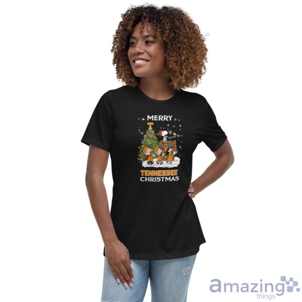 Tennessee Volunteers Snoopy Family Christmas Shirt Christmas Gift Ideas - Women's Relaxed Short Sleeve Jersey Tee