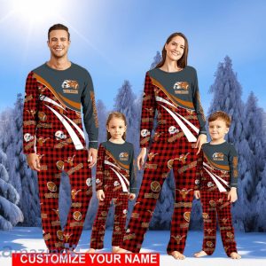 Texas Longhorns Team Pajamas Personalize Name Buffalo Plaid Christmas Pajamas Set Cute Gift Product Photo 1