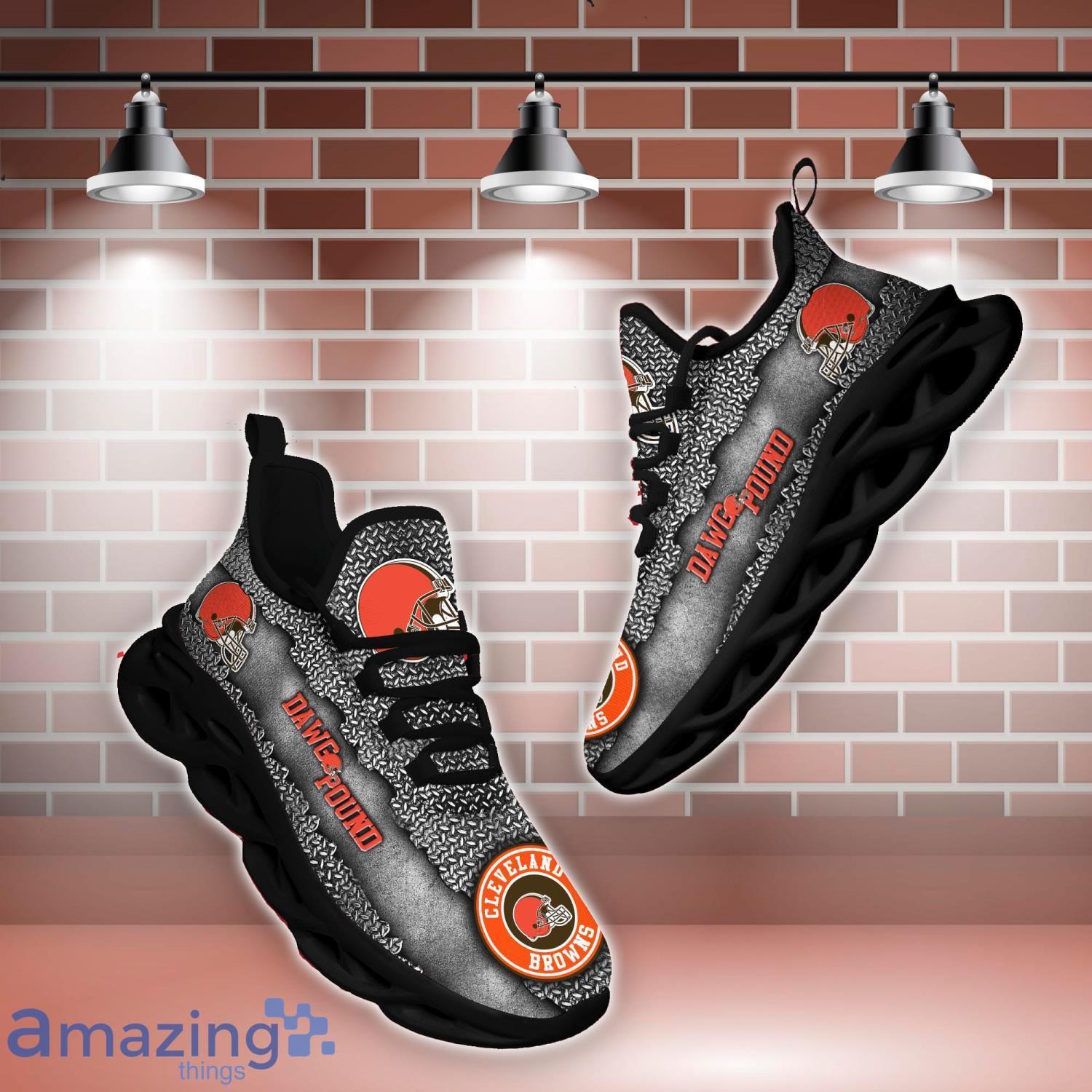 Cleveland Browns Best Gift Running Max Soul Shoes Sneakers For Men And Women image Cleveland Browns Best Gift Running Max Soul Shoes Sneakers For Men And Women Product Photo 3
