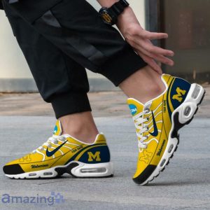 Michigan Wolverines Custom Name Kicks NCAA Teams Air Cushion Sport Shoes Product Photo 2