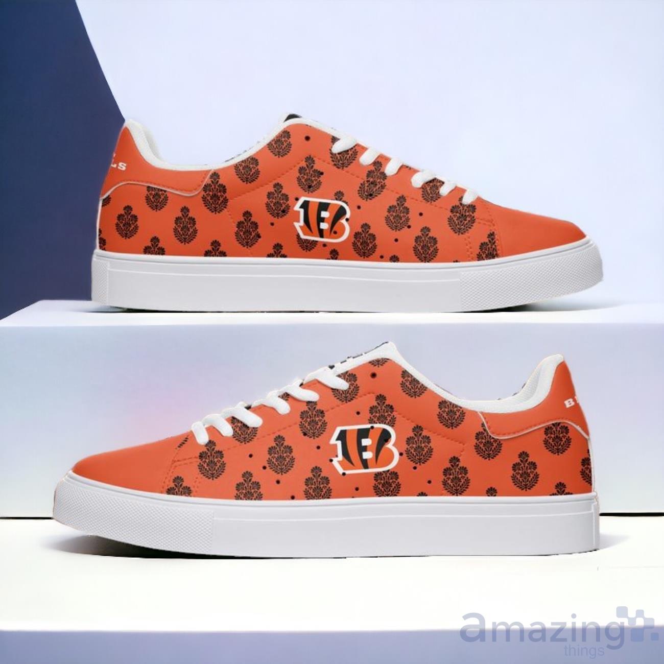 Cincinnati Bengals Indian Floral Pattern Men's And Women's Skate Shoes image Cincinnati Bengals Indian Floral Pattern Men's And Women's Skate Shoes