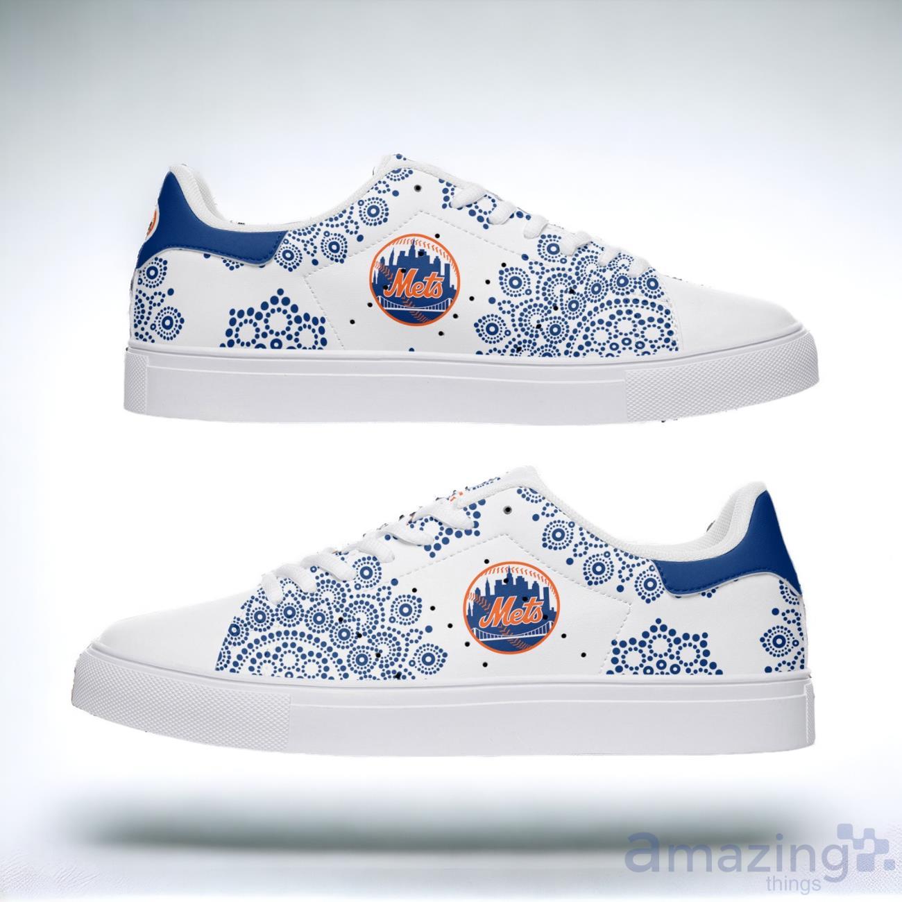 New York Mets Mandala Design Skate Shoes For All Fans image New York Mets Mandala Design Skate Shoes For All Fans Product Photo 1