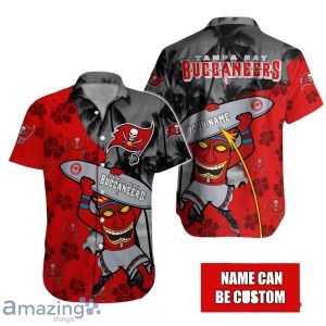 Tampa Bay Buccaneers NFL Hawaiian Shirt Custom Name Style Gift Product Photo 1