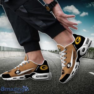 Green Bay Packers NFL TN Sport Shoes Personalized Veteran Edition For Fans Product Photo 3