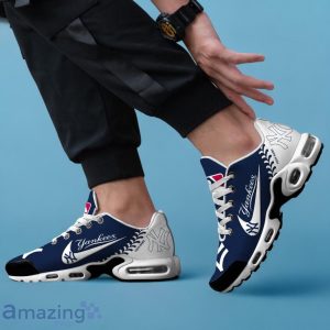 New York Yankees MLB TN Sport Shoes Custom Name Perfect Gift Product Photo 3