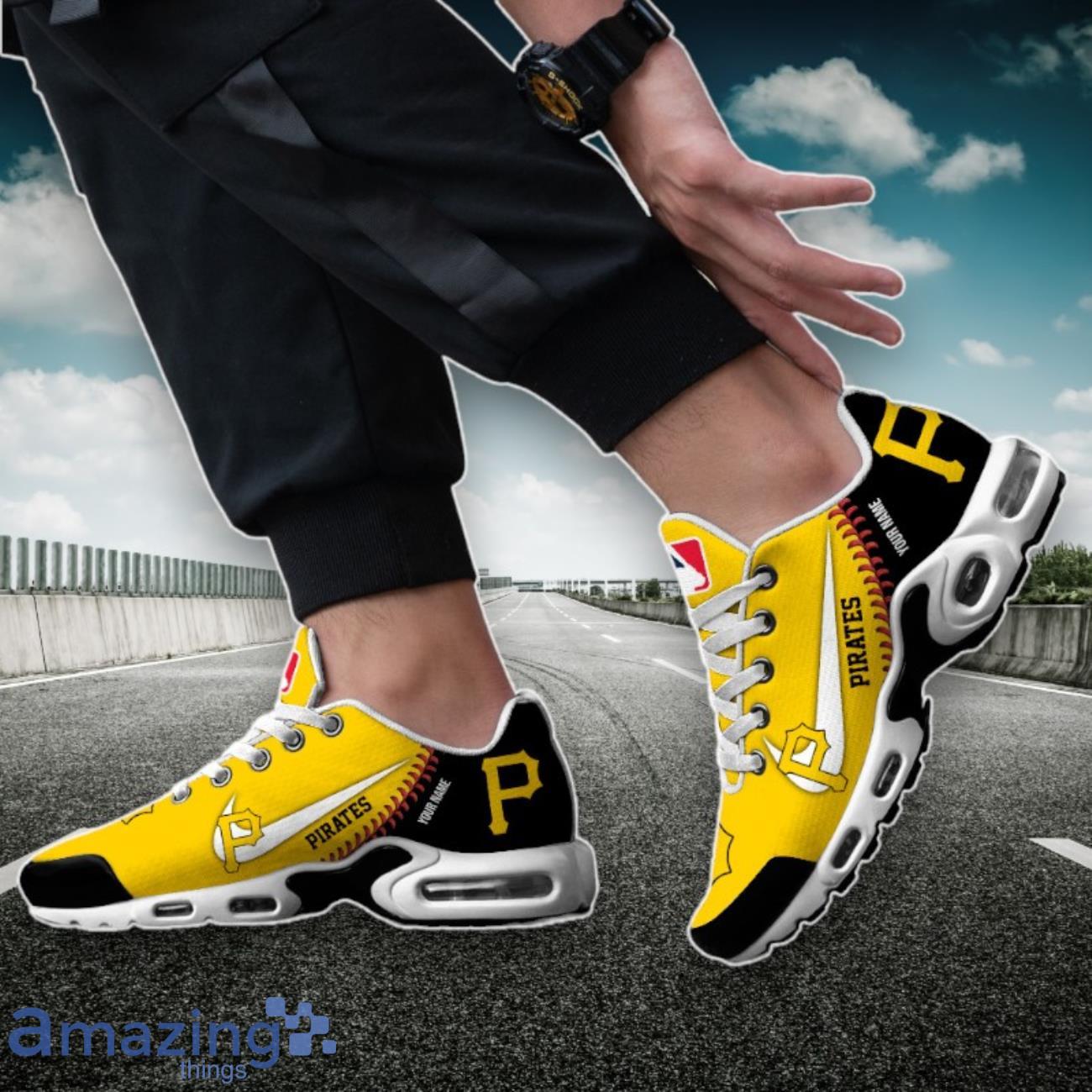 Pittsburgh Pirates MLB TN Sport Shoes Personalized Edition For Loyal Fans image Pittsburgh Pirates MLB TN Sport Shoes Personalized Edition For Loyal Fans Product Photo 3