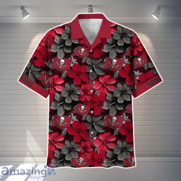 Tampa Bay Buccaneers NFL Flower Hawaiian Shirt Custom Name Gift Ideas For Men Women Product Photo 2