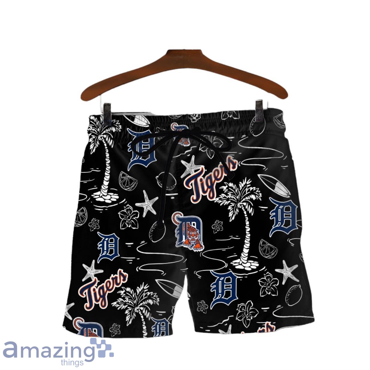 Detroit Tigers MLB Logo Tropical Design Hawaiian Shirt & Short image Detroit Tigers MLB Logo Tropical Design Hawaiian Shirt & Short Product Photo 3
