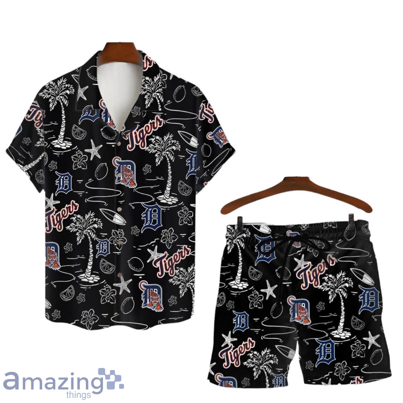 Detroit Tigers MLB Logo Tropical Design Hawaiian Shirt & Short image Detroit Tigers MLB Logo Tropical Design Hawaiian Shirt & Short Product Photo 1