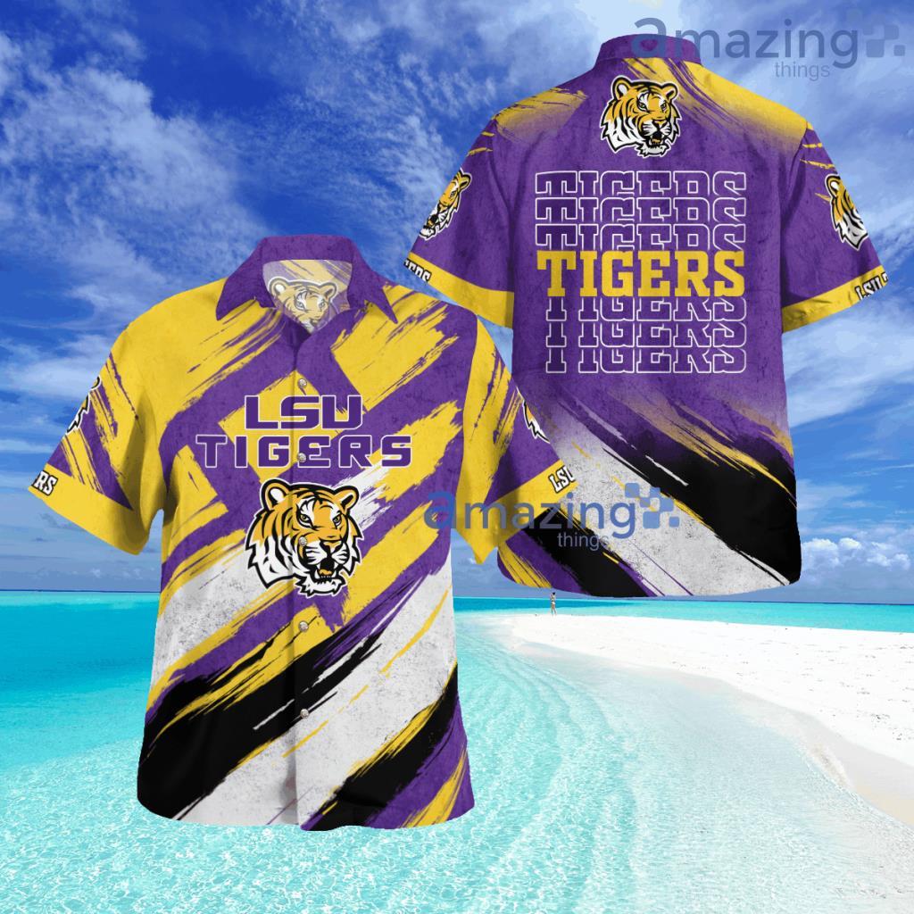Lsu Tigers Vintage Classic Button Down Tropical Hawaiian Shirt image Lsu Tigers Vintage Classic Button Down Tropical Hawaiian Shirt Product Photo 1