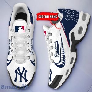 New York Yankees MLB Air Cushion Sport Shoes Custom Name For Fans Trending Gift Shoes Product Photo 2