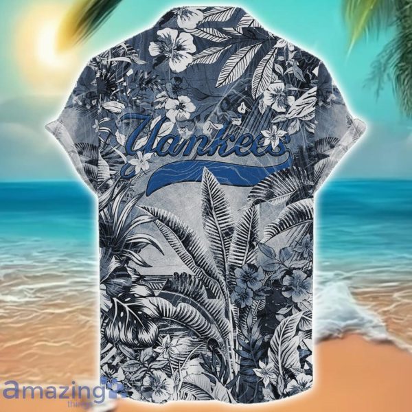 New York Yankees Tropical Skull Halloween 3D Hawaiian Shirt For Men Women MLB Fans Product Photo 2