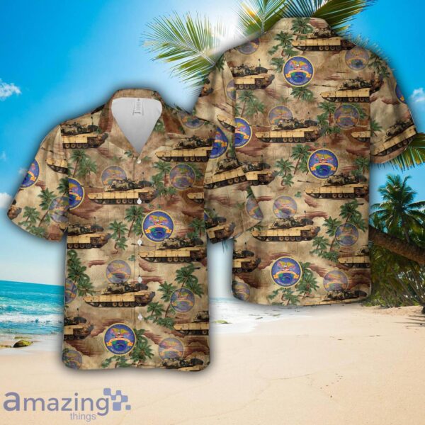 US Marine Corps M1A1 Abrams tank from the 13th MEU Hawaiian Shirt Product Photo 1