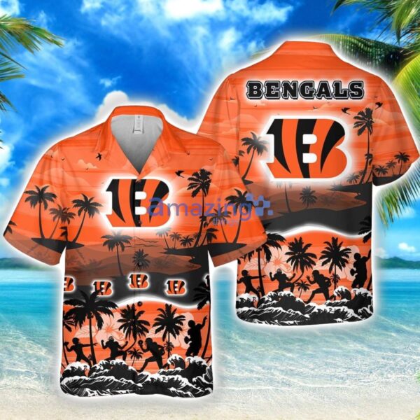 Cincinnati Bengals Big Logo Waves Pattern Tropical NFL Hawaiian Shirt Product Photo 1