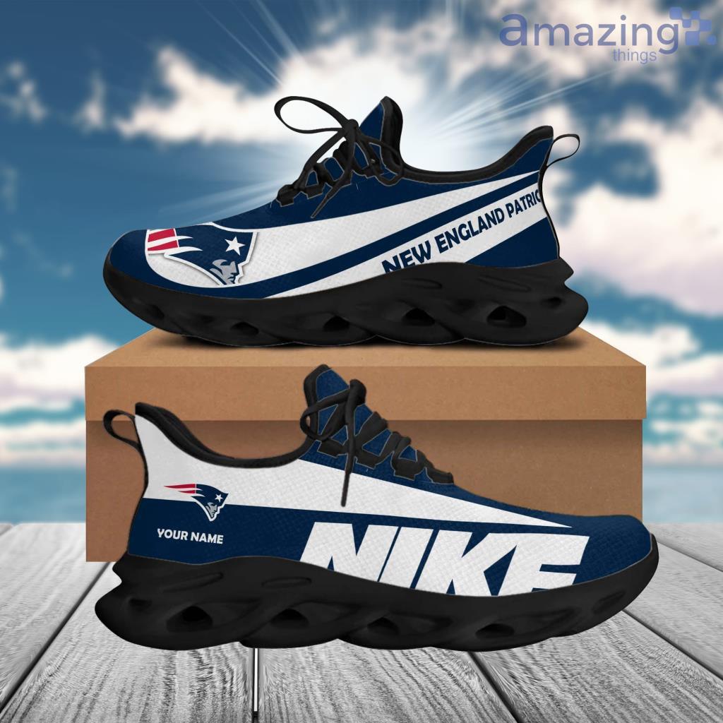 New England Patriots NFL Max Soul Shoes Sneaker image New England Patriots NFL Max Soul Shoes Sneaker Product Photo 1