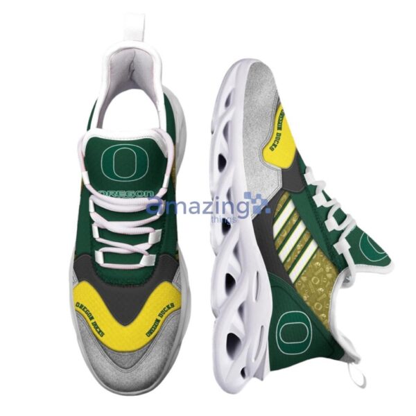 Custom Name NCAA Oregon Ducks Sneaker Max Soul Shoes Stride Elegance Parade For Men And Women Product Photo 1