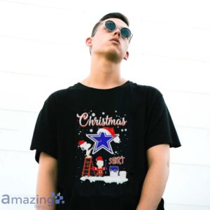 Christmas Snoopy and Charlie Brown Dallas Cowboys T-Shirt - G500 Gildan T-Shirt