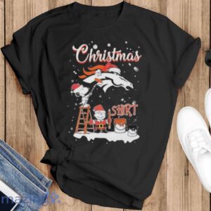 Christmas Snoopy and Charlie Brown Denver Broncos T-Shirt - Black T-Shirt