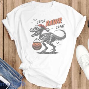 DINO SKELETON SWEATSHIRT - Trick Rawr Treat Sweatshirt - T-SHIRT FLAT