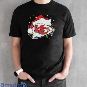 Santa Hat Kansas City Chiefs Logo Christmas Light Shirt - Black Unisex T-Shirt