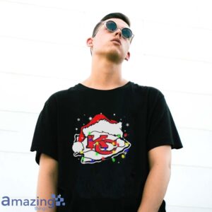 Santa Hat Kansas City Chiefs Logo Christmas Light Shirt - G500 Gildan T-Shirt